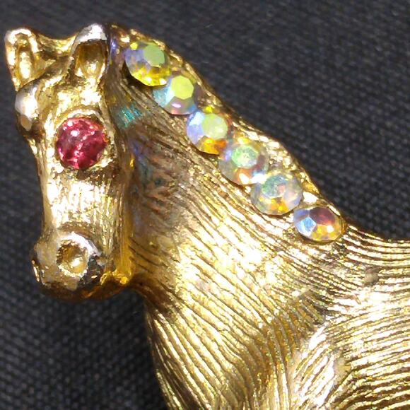 Vintage Horse Brooch, AB Rhinestones, Mesh Tassel Tail, 1960s Jewelry - Picture 2 of 10